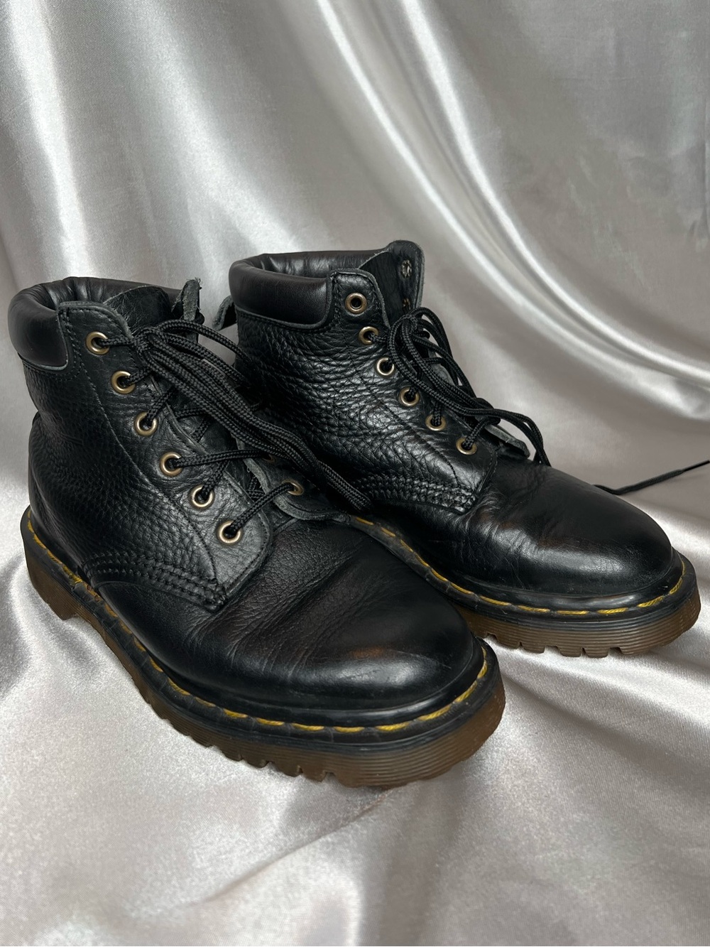 Dr. Martens 939 Ben Black Leather 6-Eye Padded Collar Boots Size M5 / W7